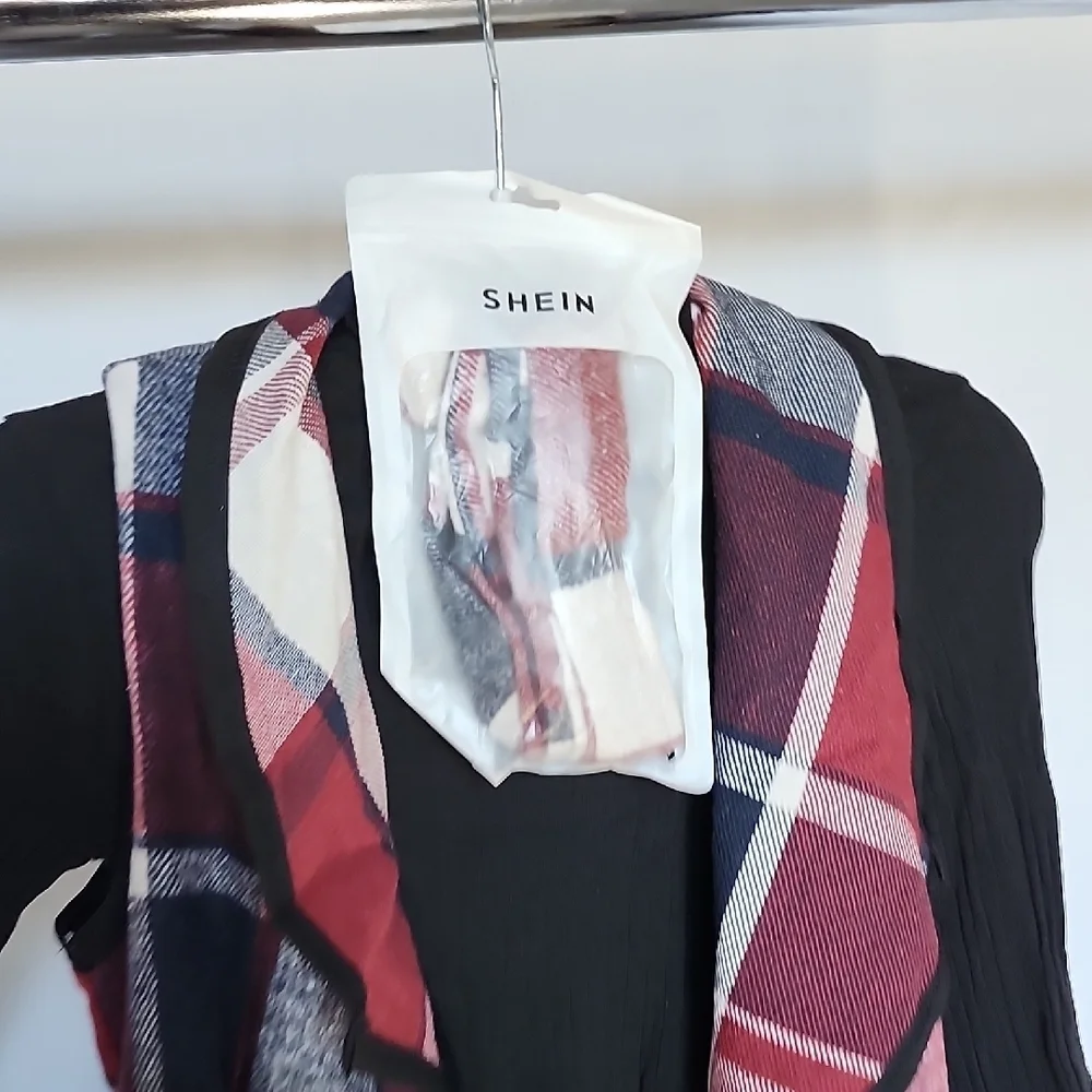 SHEIN Red and Black Checkered Cardigan Set